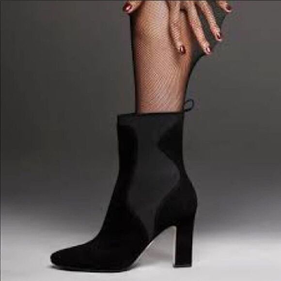 New Tamara Mellon Brim 90 Suede Stretch Booties Heels Women’s 7.5 - Picture 2 of 8